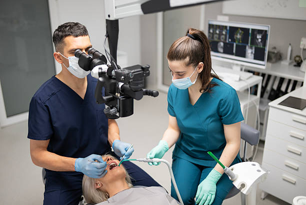 How to Choose the Best Dental Implant Specialist in Kenya
